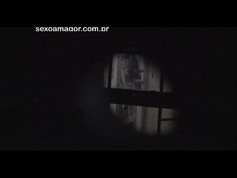 ❤️ Blondīnīte tiek slepeni filmēta ar kaimiņu vuajeru, kurš slēpjas aiz dobiem ķieģeļiem ❤️❌ Sekss video pie mums lv.redgast4asset.ru ❌️