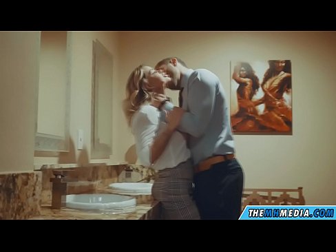 ❤️ Kad krūtiska blondīne pavedina tevi publiskā tualetē ❤️❌ Sekss video pie mums lv.redgast4asset.ru ❌️